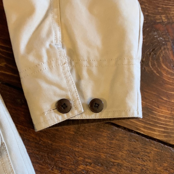 L.L. Bean woman’s Tan Chore Coat Jacket Small - Picture 4 of 16